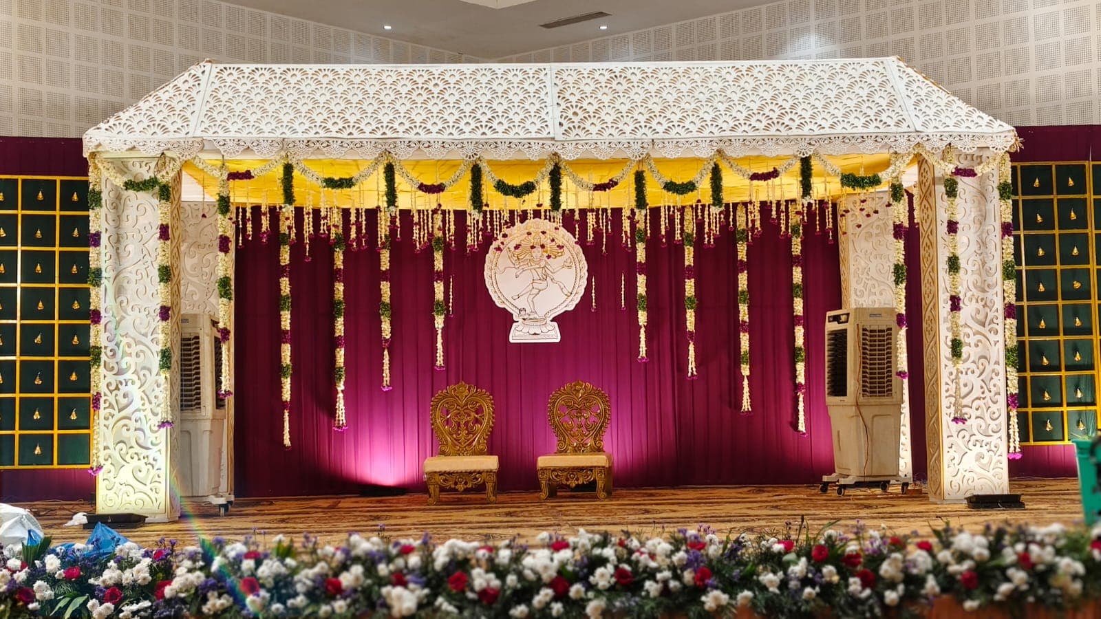 Elegant decor 