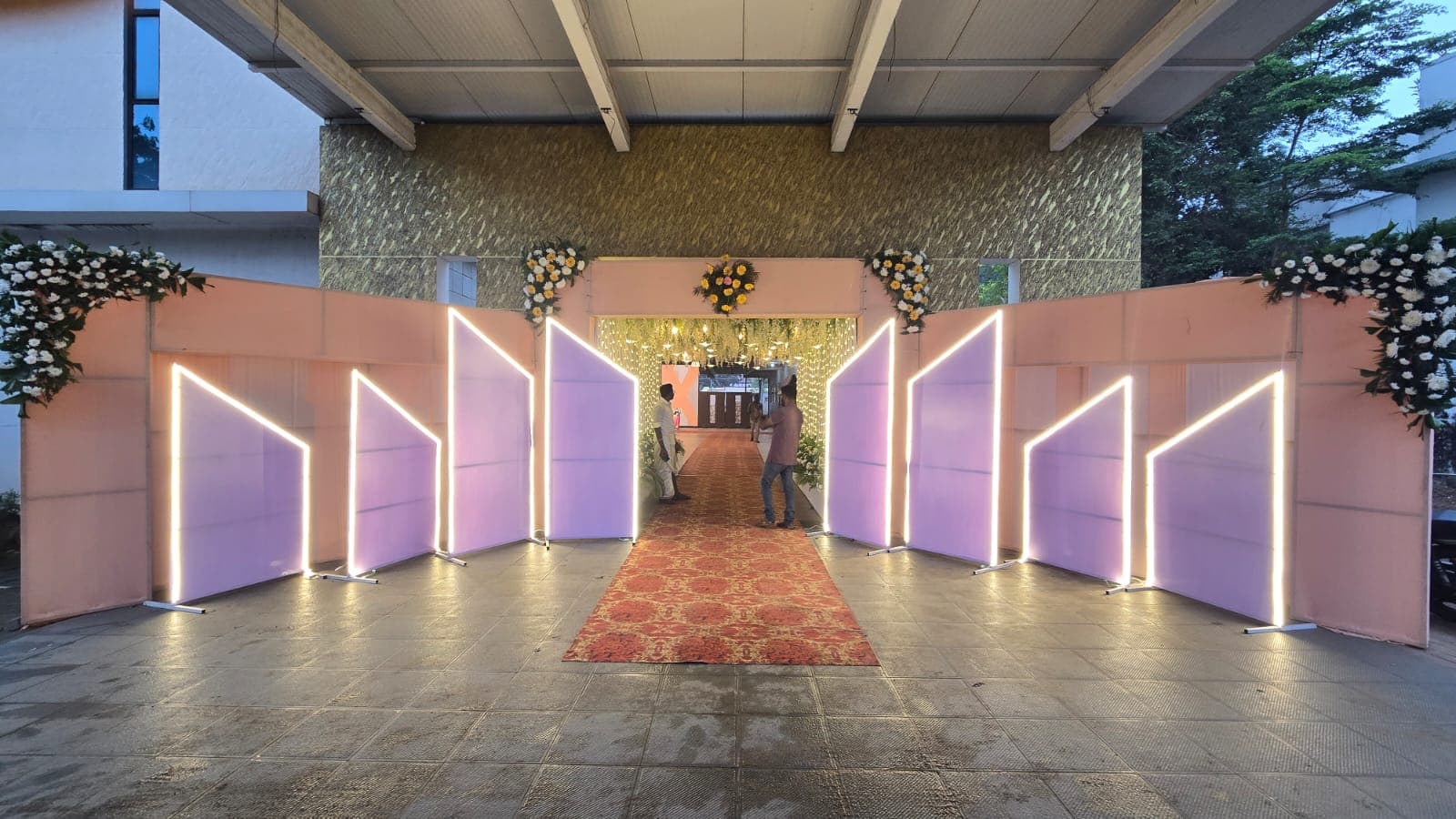 Entrance  decor