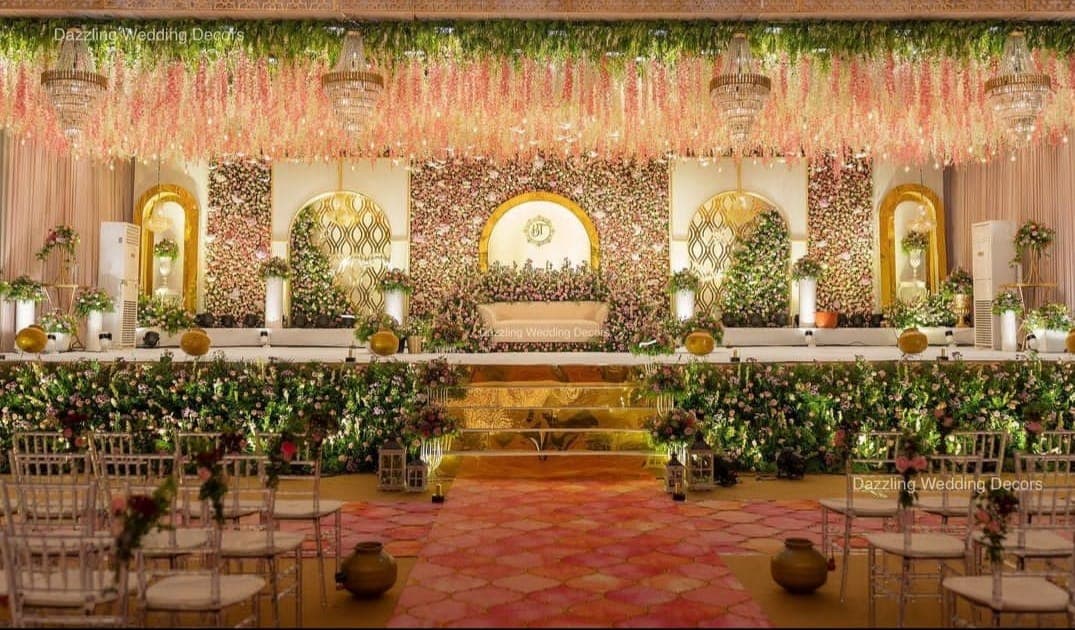 Grand decor